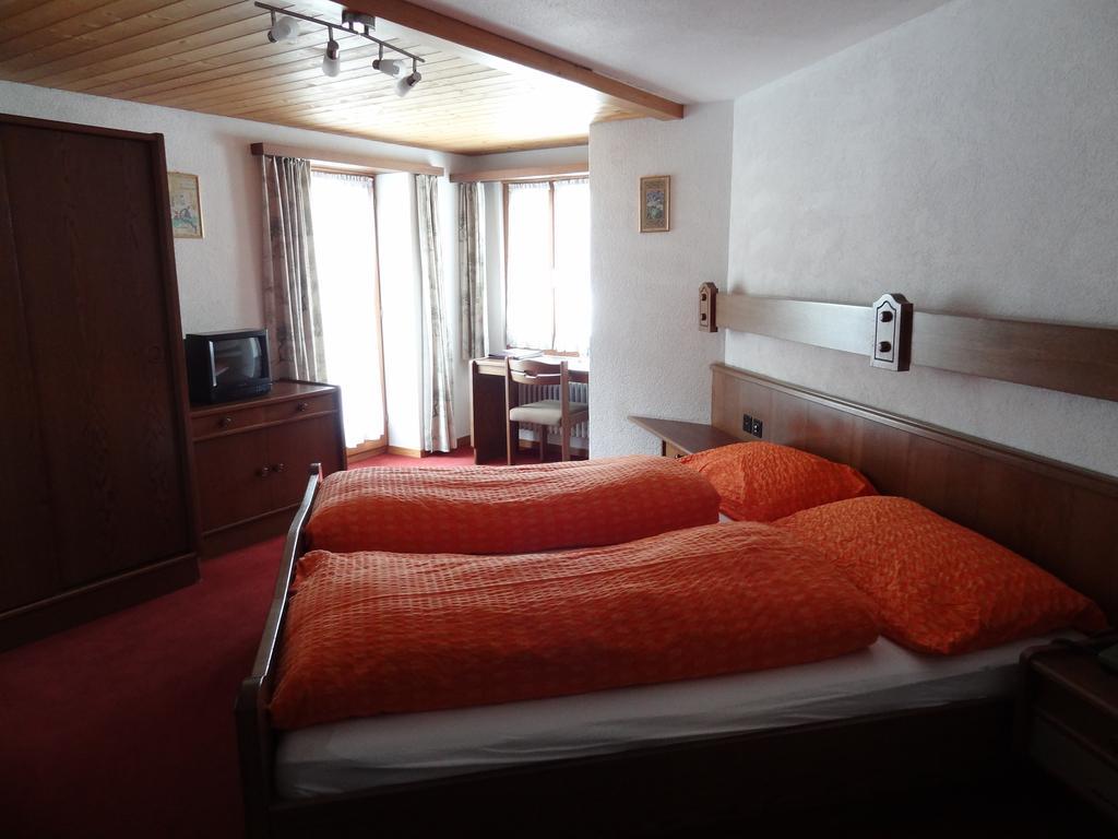 Monte Rosa Saas-Grund Quarto foto